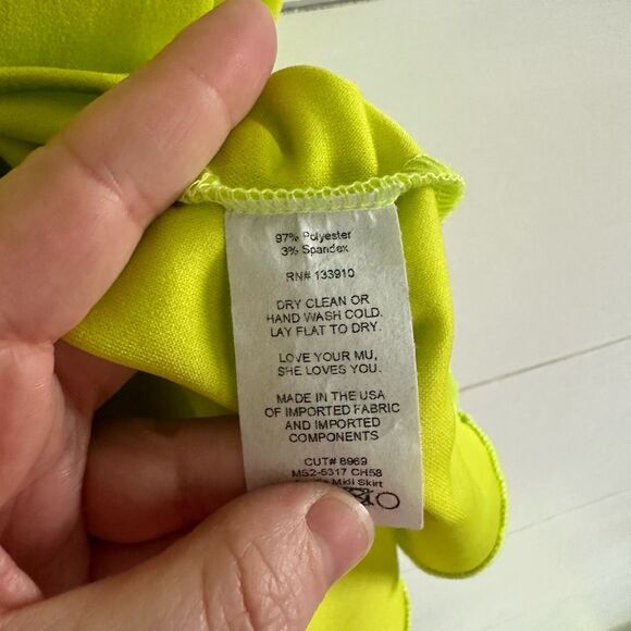 Show me Your Mumu Women’s Large Citrine Green 2 Piece Set New - Picture 8 of 10